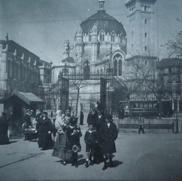 IGLESIA-DE-SAN-MANUEL-Y-SAN-BENITO-1910