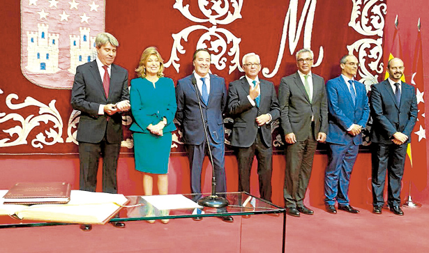 FAPA-Giner-de-los-Ríos-foto-consejeros-cifuentes-1